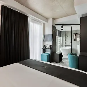 4* Hotel Mit